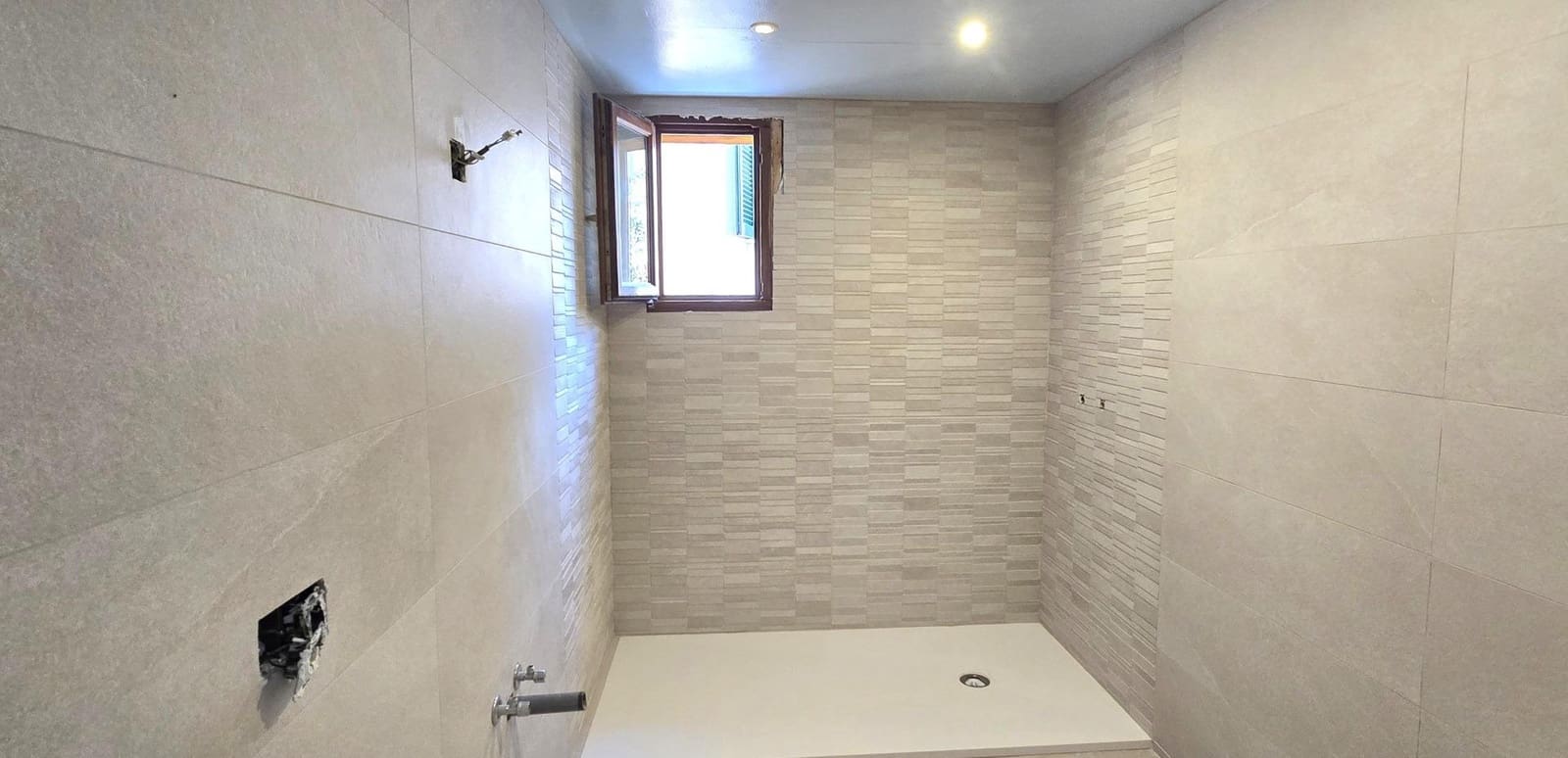 3 makuuhuone Rivitalo myytävänä paikassa Lloseta - 430 000 € (Ref: 9359563)