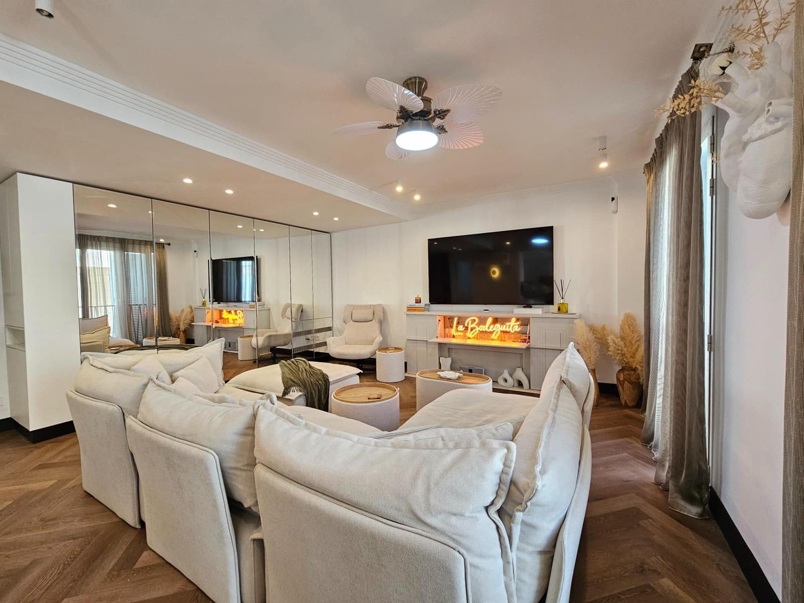 Apartamento de 2 habitaciones en Palma de Mallorca en venta con piscina garaje - 498.000 € (Ref: 9359564)