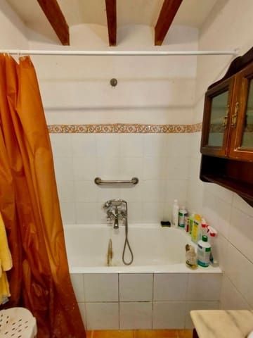 7 soveværelse Finca/Landehus til salg i Lloseta med swimmingpool garage - € 540.000 (Ref: 9359565)