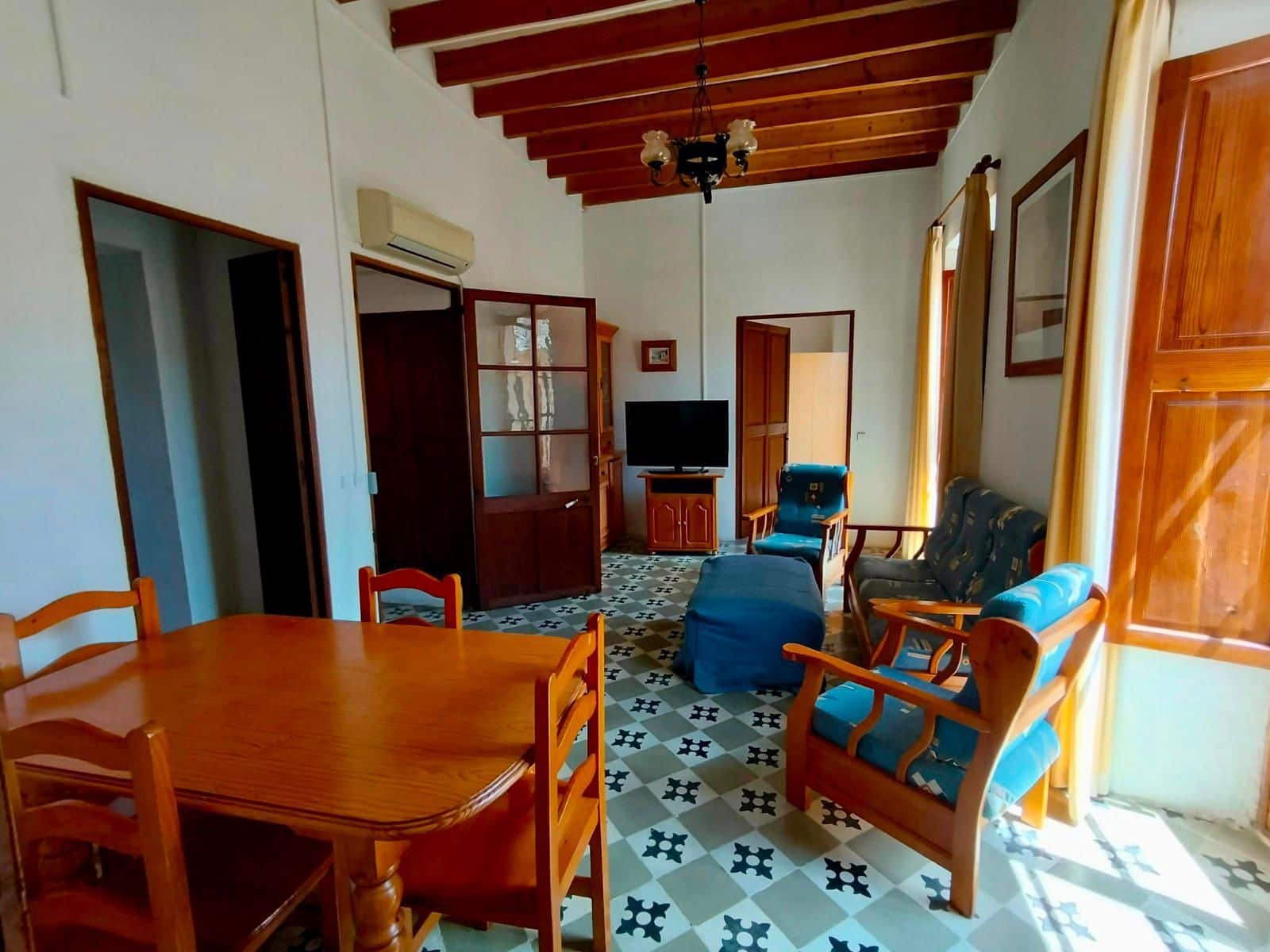 7 sypialnia Finka/Dom wiejski na sprzedaż w Lloseta z basenem garażem - 540 000 € (Ref: 9359565)