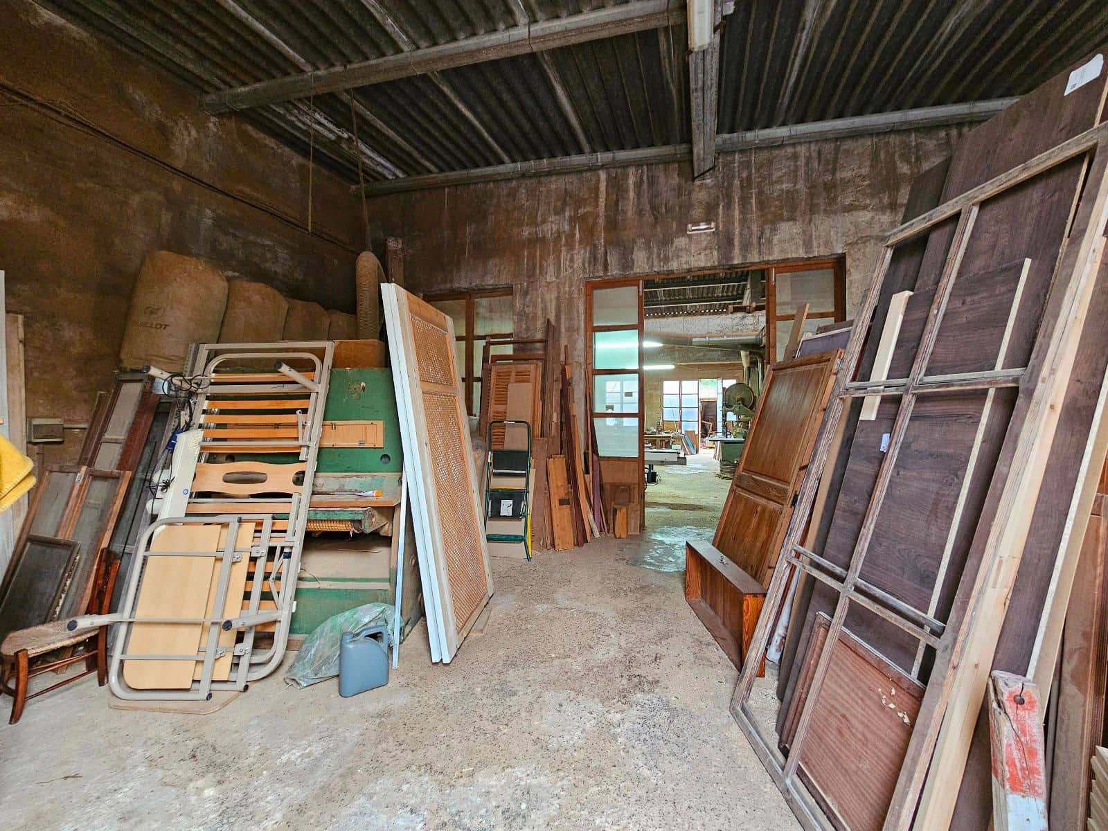 Bedrift til salgs i Sineu - € 340 000 (Ref: 9359566)