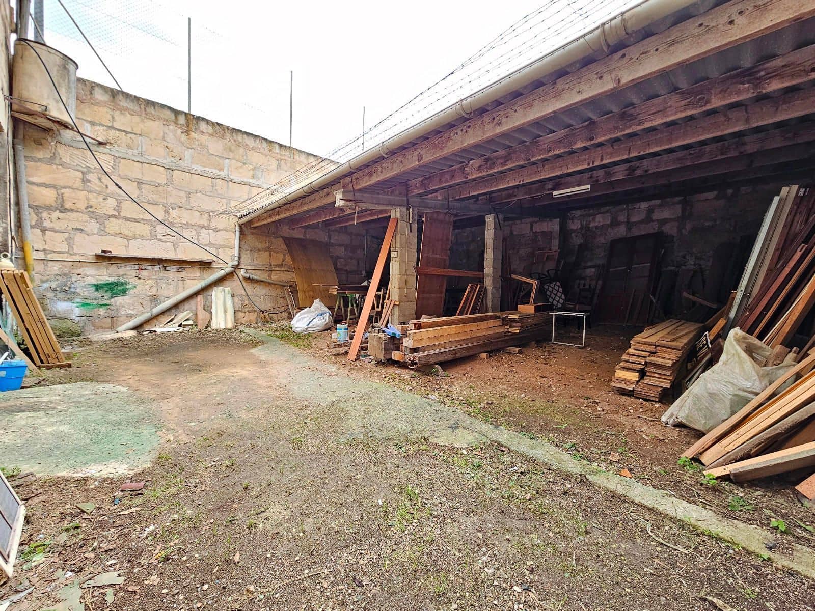 Bedrift til salgs i Sineu - € 340 000 (Ref: 9359566)