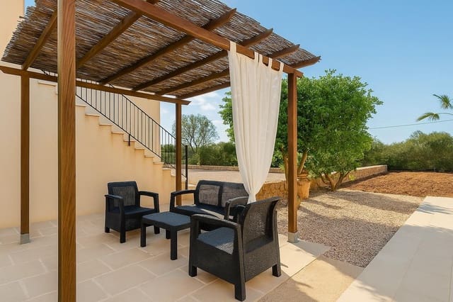 3 soveværelse Finca/Landehus til salg i Campos med swimmingpool - € 750.000 (Ref: 9367483)