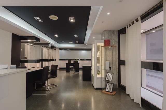 Commercieel te koop in Inca - € 355.000 (Ref: 9373966)