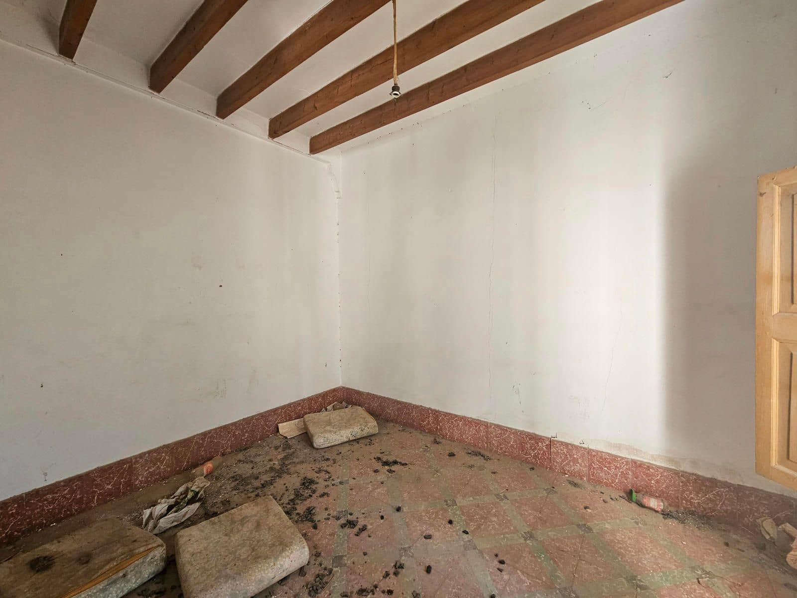 8 soveværelse Byhus til salg i Inca med garage - € 270.000 (Ref: 9422387)