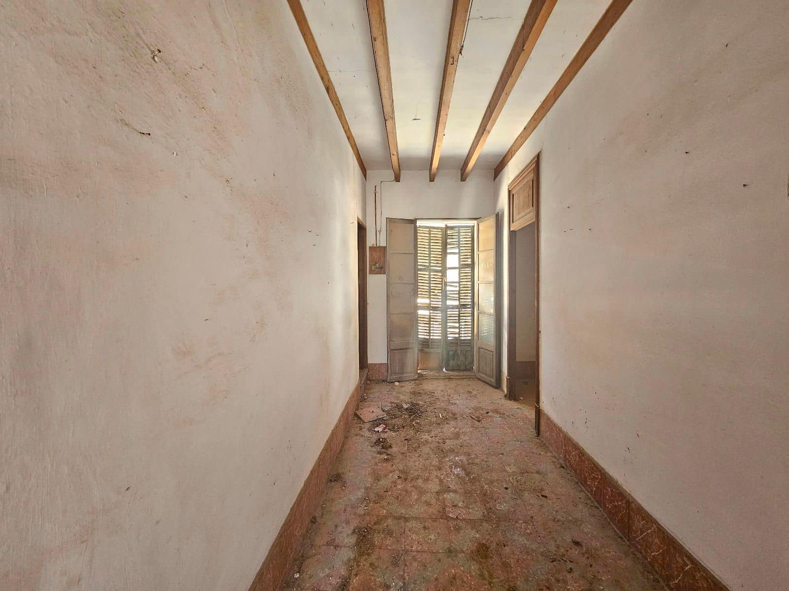 8 soveværelse Byhus til salg i Inca med garage - € 270.000 (Ref: 9422387)