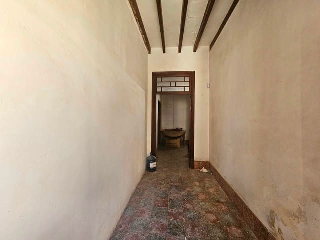 8 soveværelse Byhus til salg i Inca med garage - € 270.000 (Ref: 9422387)