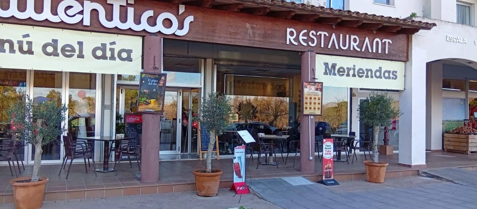 Commercieel te huur in Alcudia - € 1.700 (Ref: 9440090)