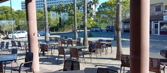 Erhverv til leje i Platja d'Alcúdia, Alcúdia - € 1.700 (Ref: 9440090)