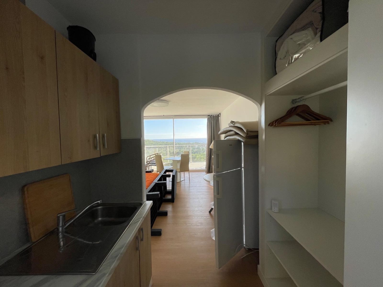 3 sypialnia Dom blizniak na sprzedaż w Cala Ratjada z garażem - 1 050 000 € (Ref: 9440093)