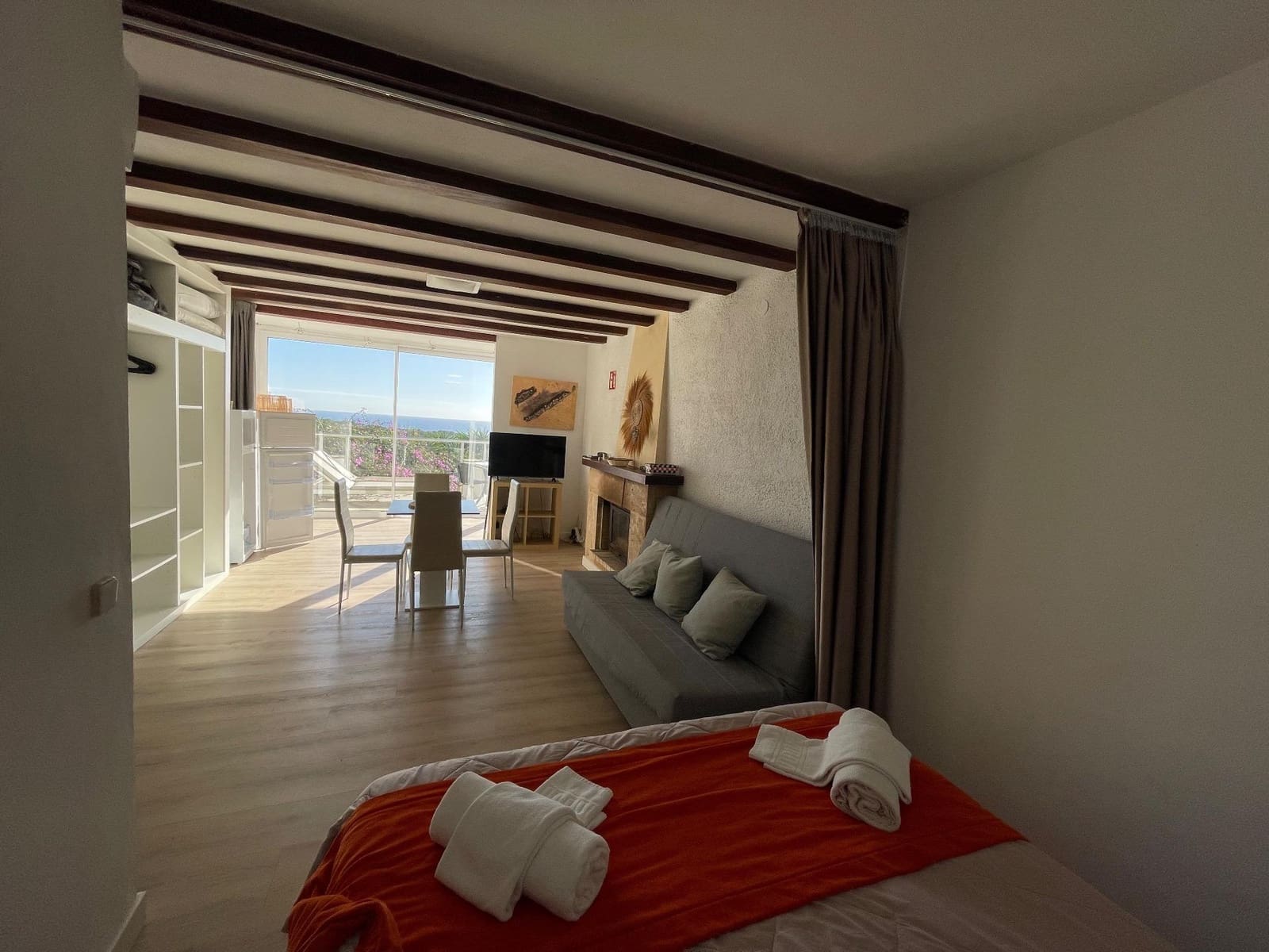 3 sypialnia Dom blizniak na sprzedaż w Cala Ratjada z garażem - 1 050 000 € (Ref: 9440093)