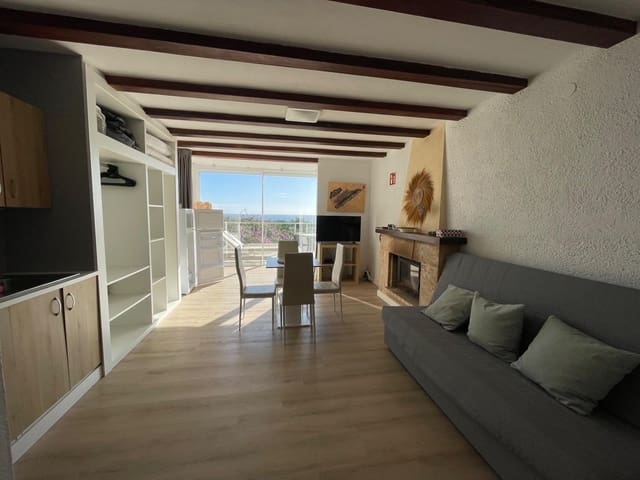 3 sypialnia Dom blizniak na sprzedaż w Cala Ratjada, Capdepera z garażem - 1 050 000 € (Ref: 9440093)