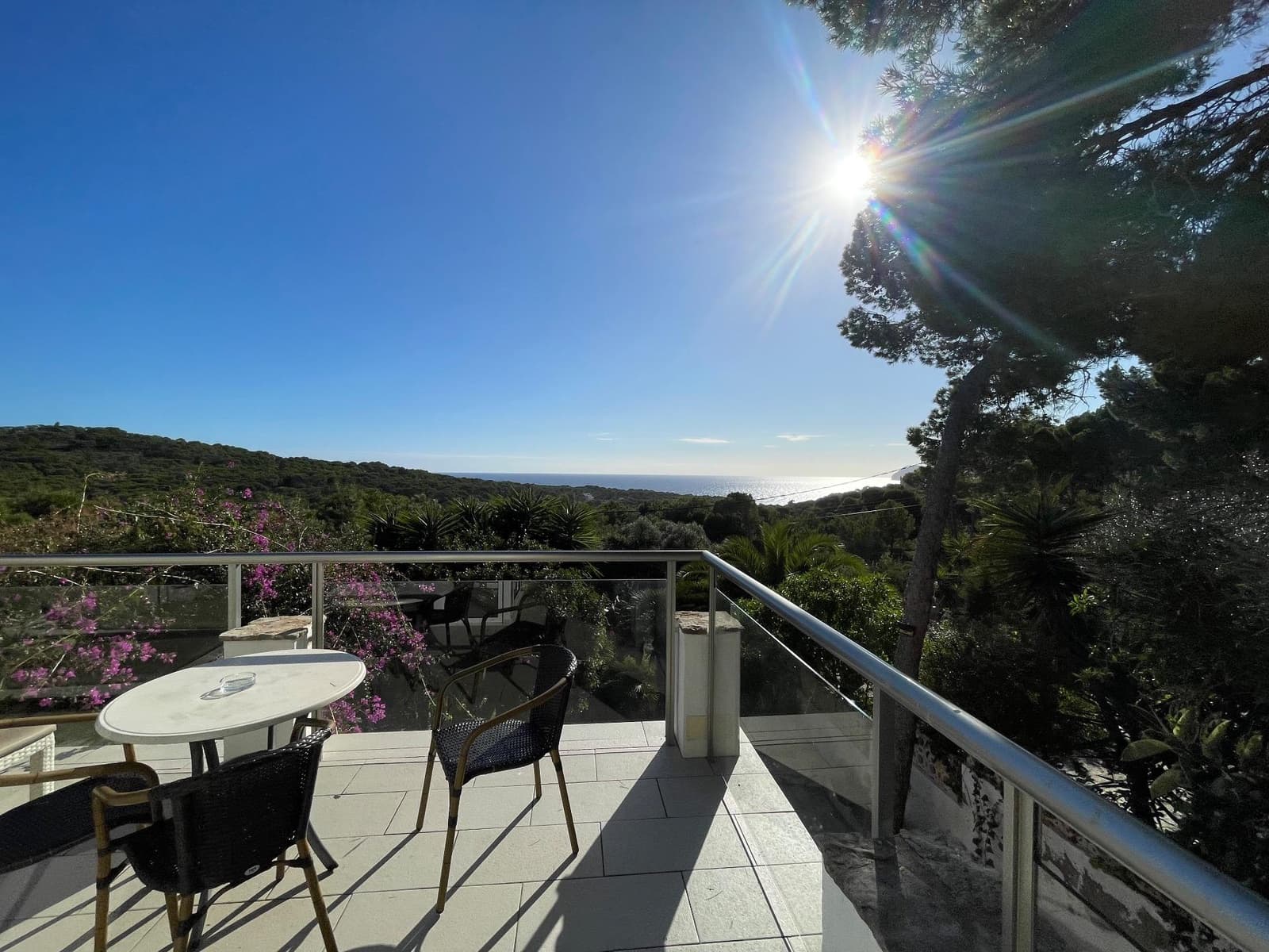 3 sypialnia Dom blizniak na sprzedaż w Cala Ratjada z garażem - 1 050 000 € (Ref: 9440093)