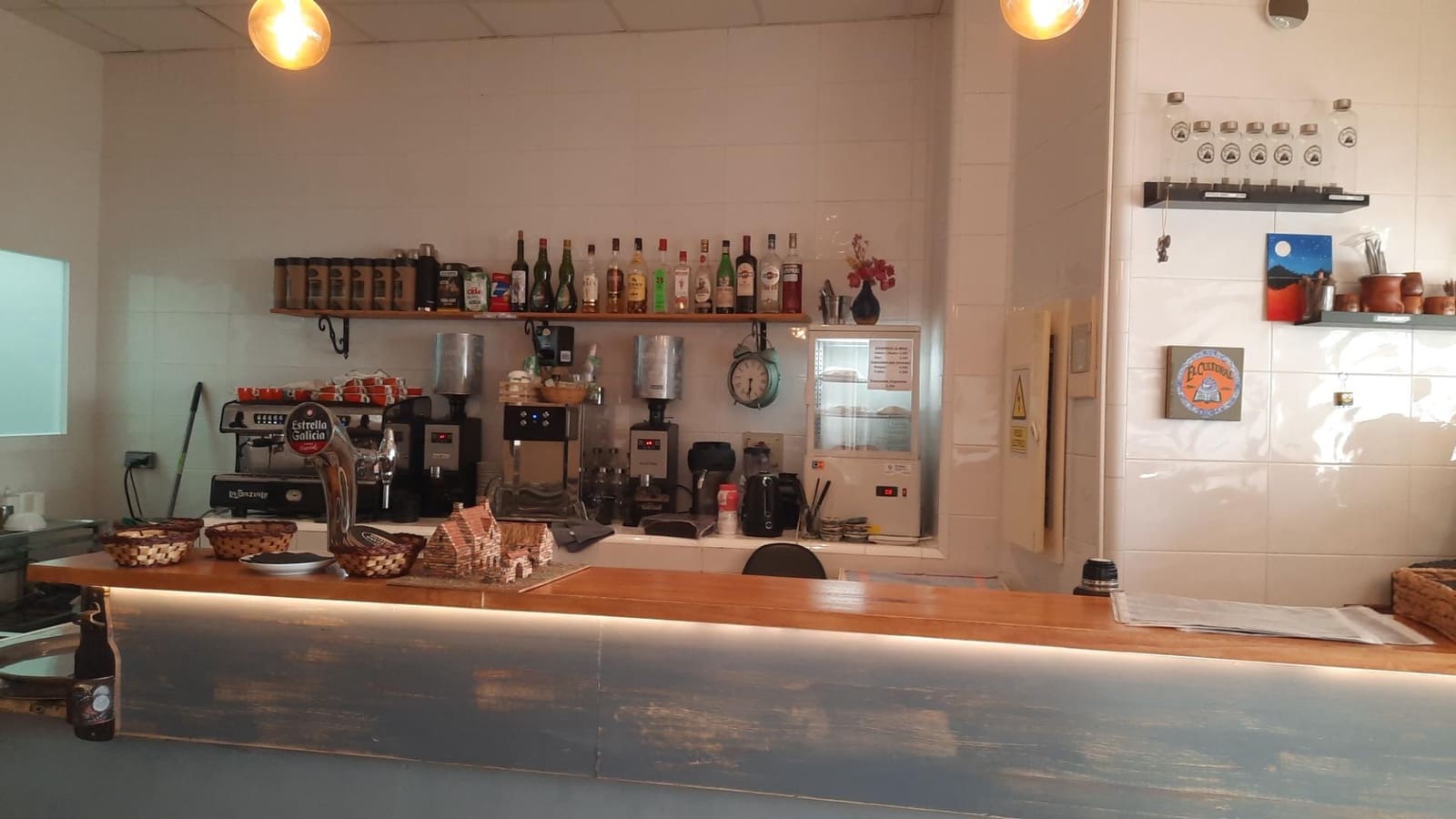 Business for rent in Alcudia - € 1,500 (Ref: 9591240)