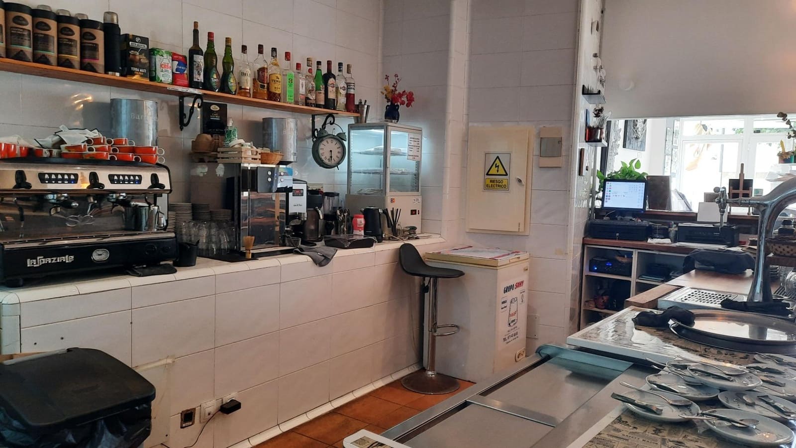 Business for rent in Alcudia - € 1,500 (Ref: 9591240)