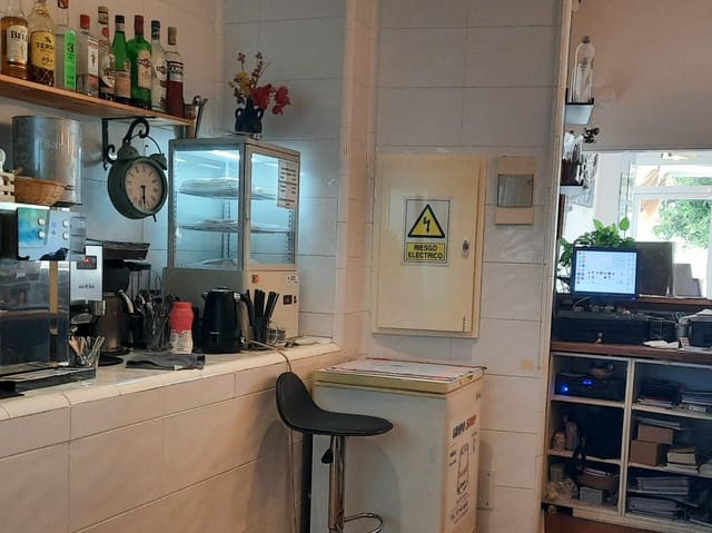 Virksomhed til leje i Alcúdia - € 1.500 (Ref: 9591240)