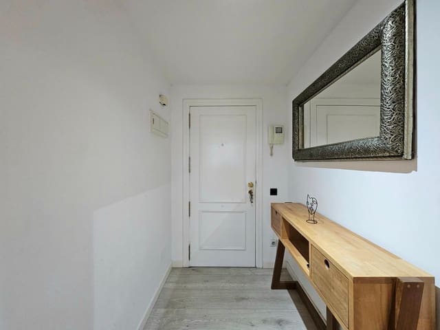 3 soveværelse Lejlighed til leje i Plaça de Toros, Palma de Mallorca med swimmingpool garage - € 1.750 (Ref: 9601180)