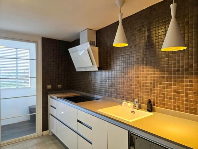 3 soveværelse Lejlighed til leje i Plaça de Toros, Palma de Mallorca med swimmingpool garage - € 1.750 (Ref: 9601180)