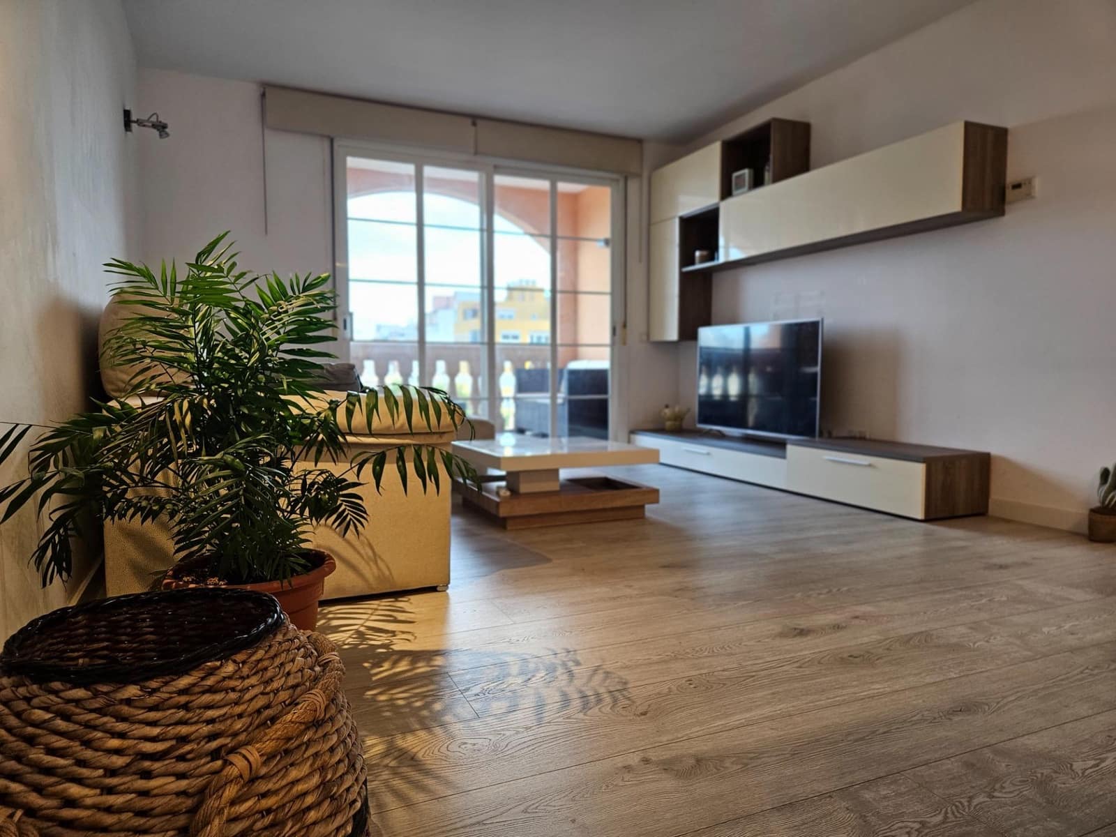 3 soveværelse Lejlighed til leje i Palma de Mallorca med swimmingpool garage - € 1.750 (Ref: 9601180)