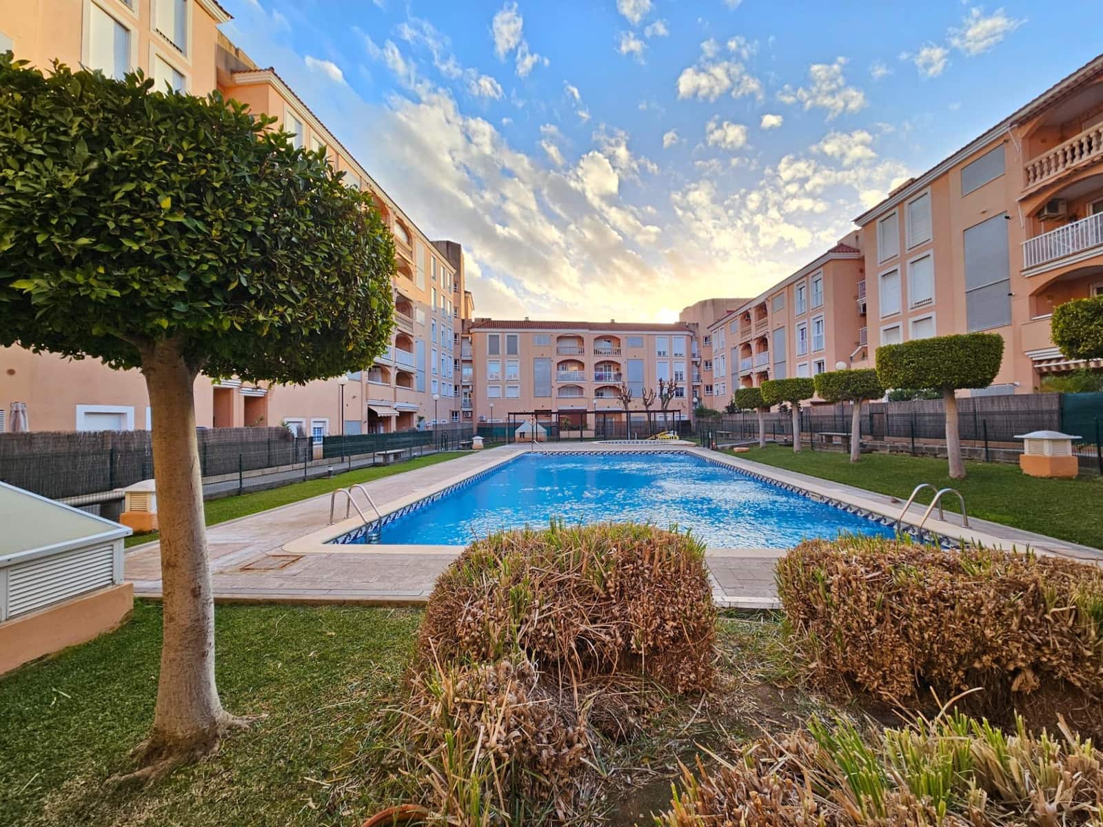 3 soveværelse Lejlighed til leje i Palma de Mallorca med swimmingpool garage - € 1.750 (Ref: 9601180)