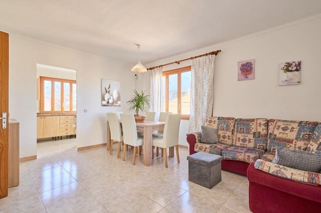 6 bedroom Apartment for sale in Manacor with garage - € 949,000 (Ref: 9659406)
