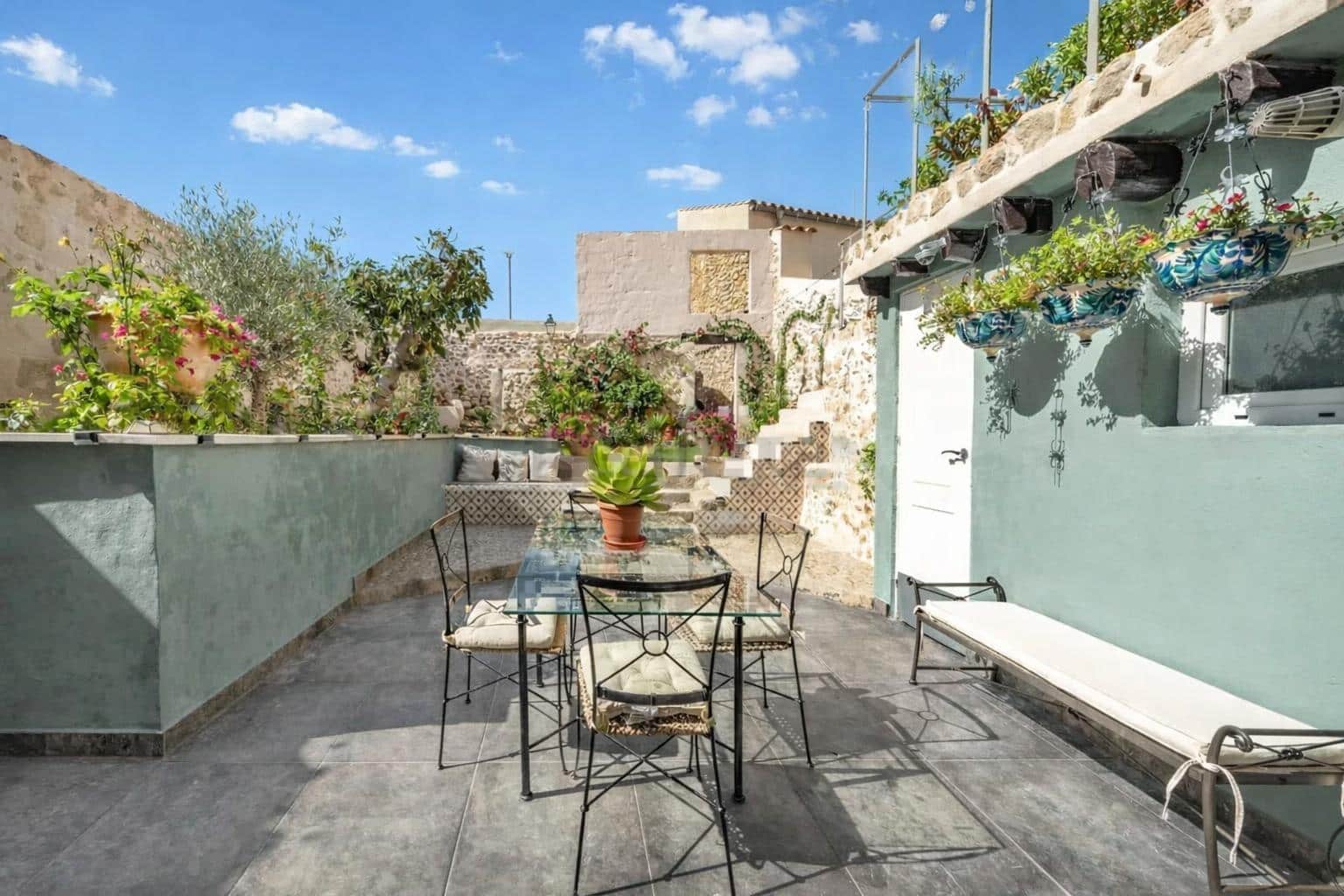 4 soveværelse Byhus til salg i Campanet - € 629.900 (Ref: 9721669)