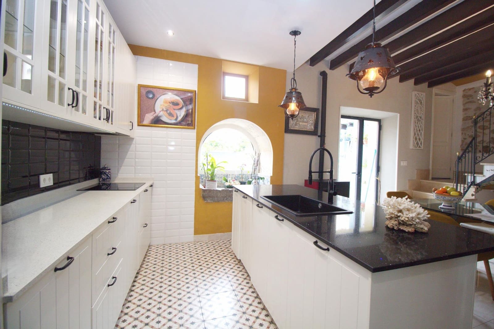 4 soveværelse Byhus til salg i Campanet - € 629.900 (Ref: 9721669)