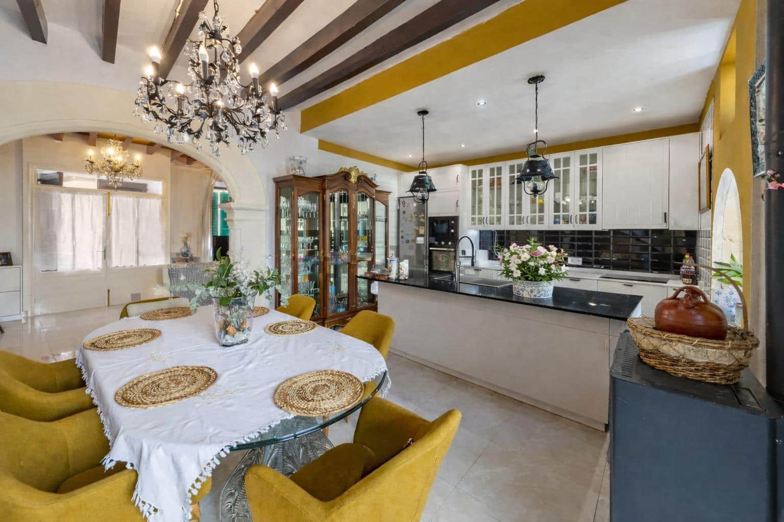 4 bedroom Townhouse for sale in Campanet - € 595,000 (Ref: 9721669)