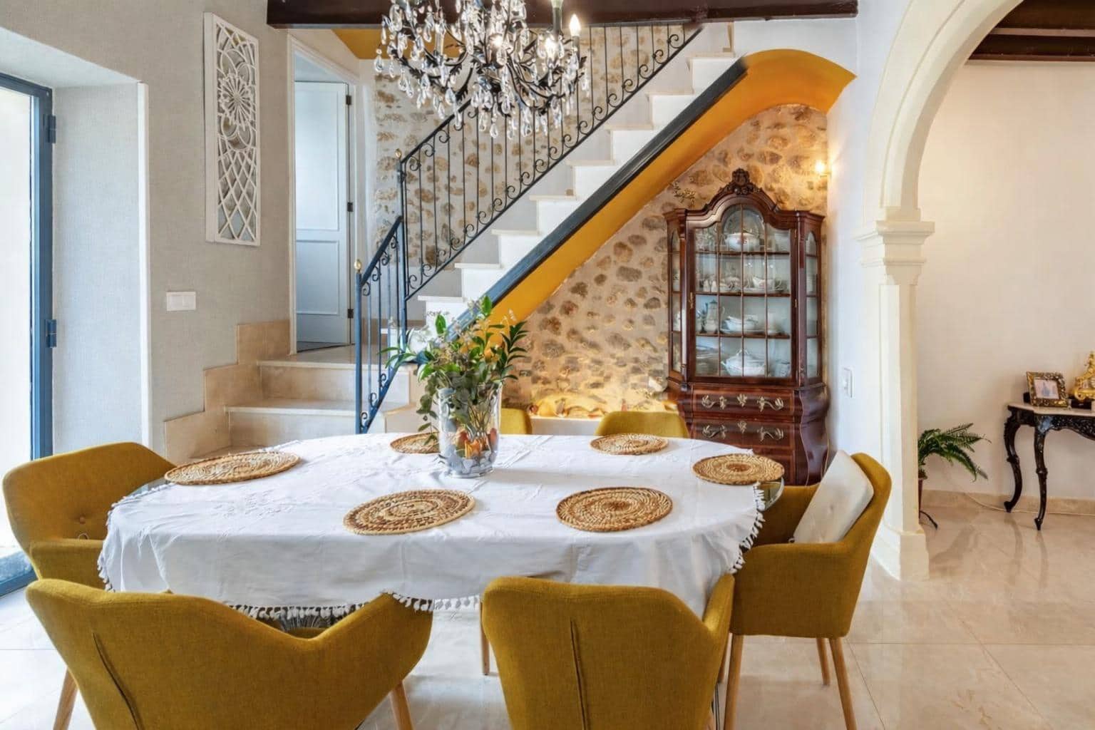 4 bedroom Townhouse for sale in Campanet - € 595,000 (Ref: 9721669)