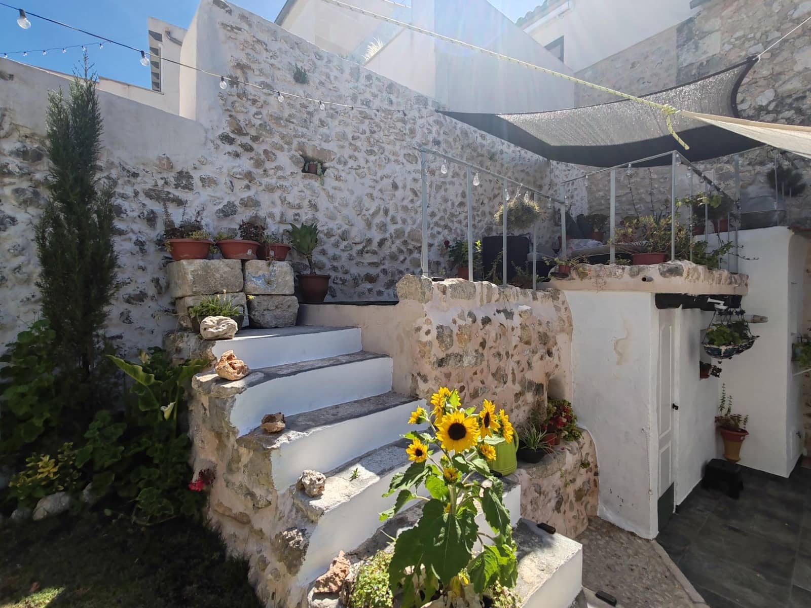 4 bedroom Townhouse for sale in Campanet - € 594,900 (Ref: 9721669)