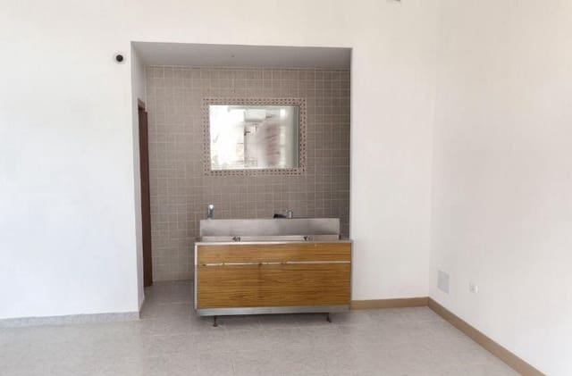 Comercial para arrendar em Alcúdia - 800 € (Ref: 9751990)