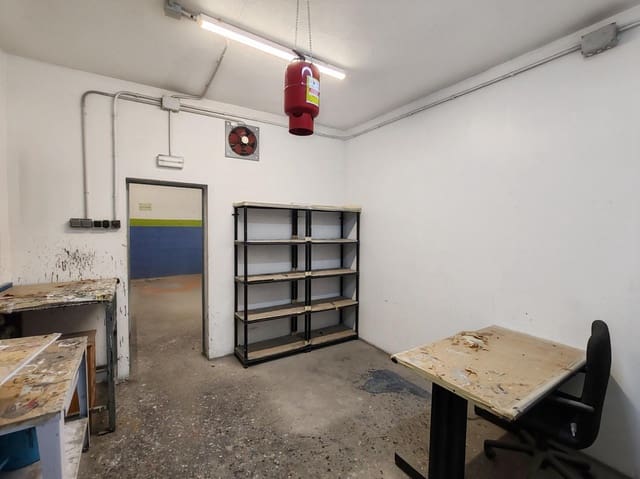 2 makuuhuone Yritys myytävänä paikassa Marratxí - 489 900 € (Ref: 9778090)