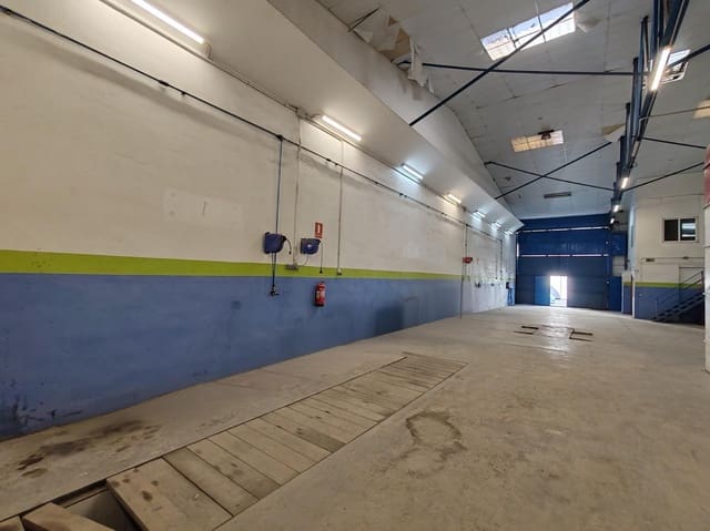 2 makuuhuone Yritys myytävänä paikassa Marratxí - 489 900 € (Ref: 9778090)