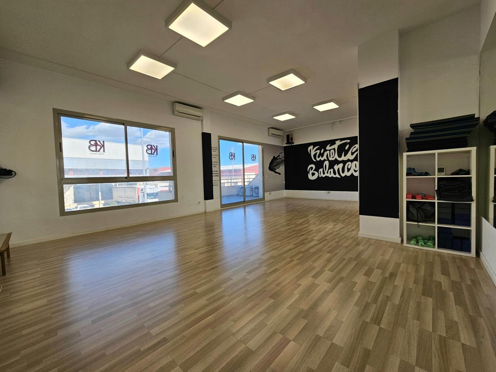 3 bedroom Commercial for rent in Marratxi - € 1,089 (Ref: 9783604)