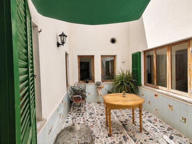 4 slaapkamer Flat te koop in Inca met garage - € 429.900 (Ref: 9813317)