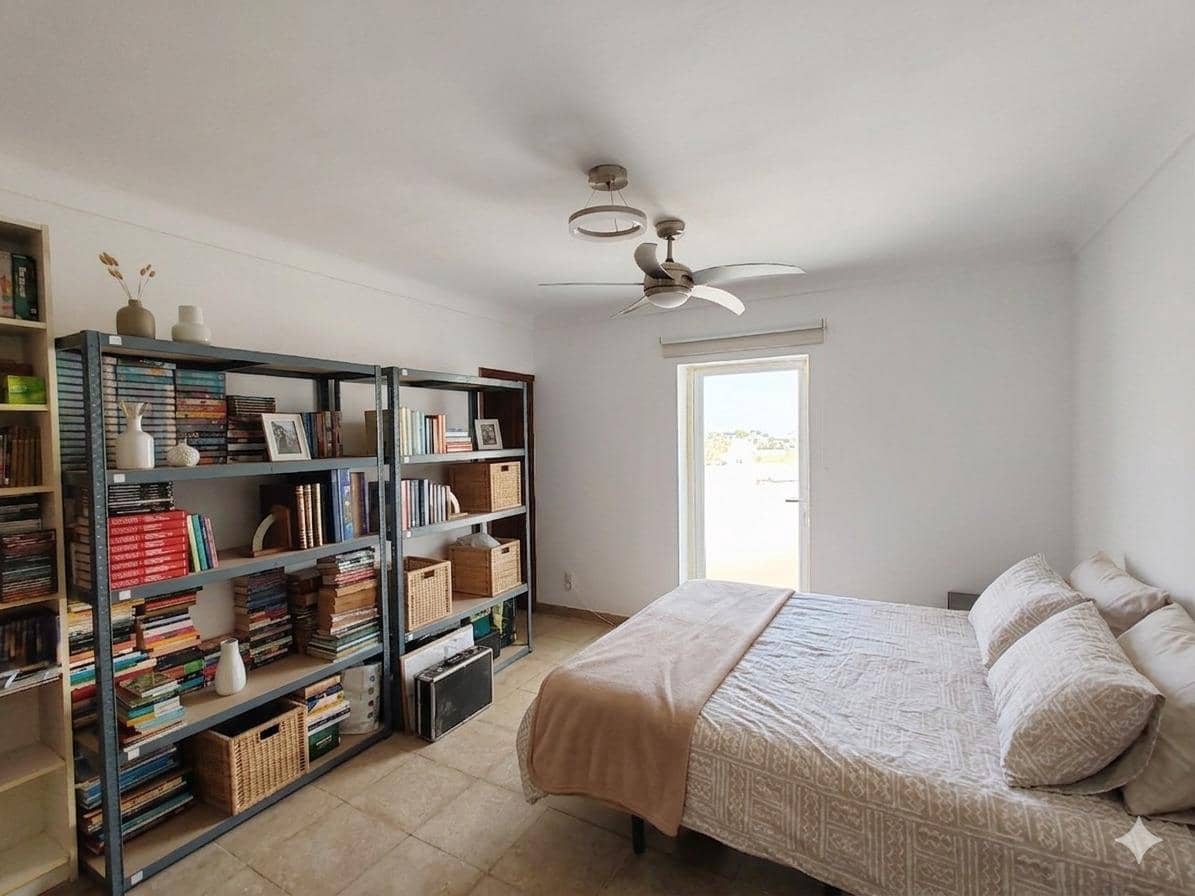 4 slaapkamer Flat te koop in Inca met garage - € 429.900 (Ref: 9813317)