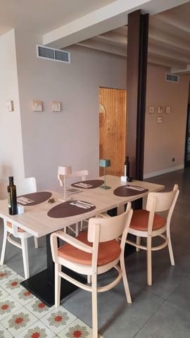 Erhverv til leje i Alcúdia - € 4.500 (Ref: 9833632)