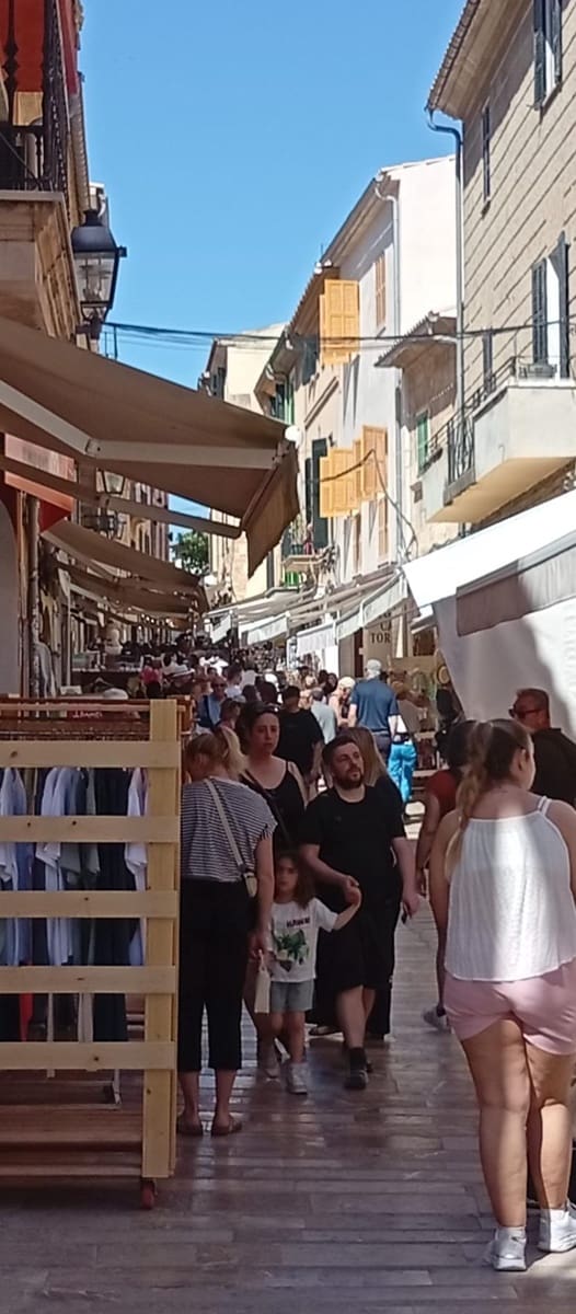 Erhverv til leje i Alcudia - € 4.500 (Ref: 9833632)