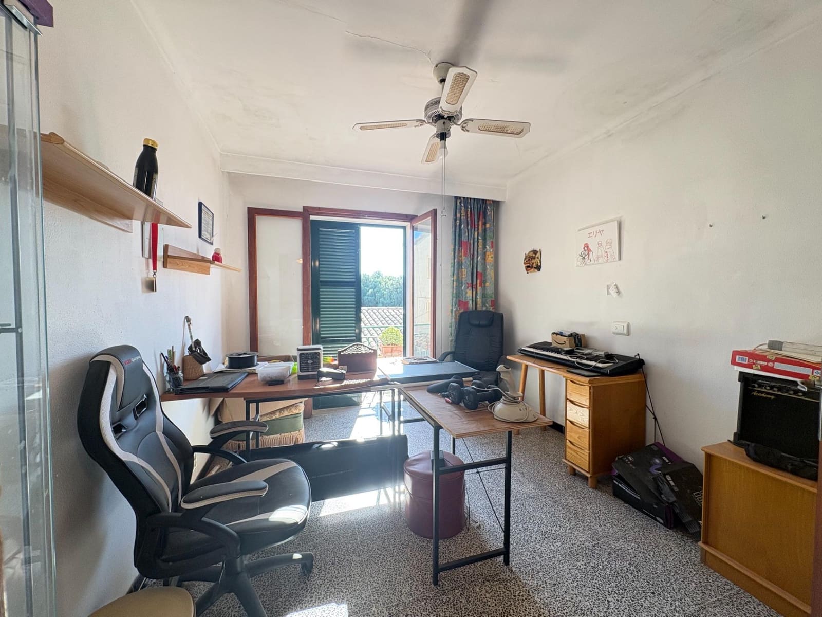 5 bedroom Townhouse for sale in Lloseta with garage - € 498,000 (Ref: 9839237)