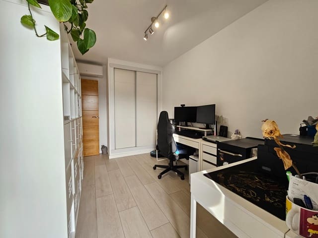 2 quarto Penthouse para venda em Lloseta com piscina garagem - 335 000 € (Ref: 9849335)