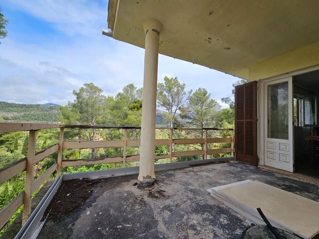4 Zimmer Villa zu verkaufen in Esporles mit Pool Garage - 695.000 € (Ref: 9861853)