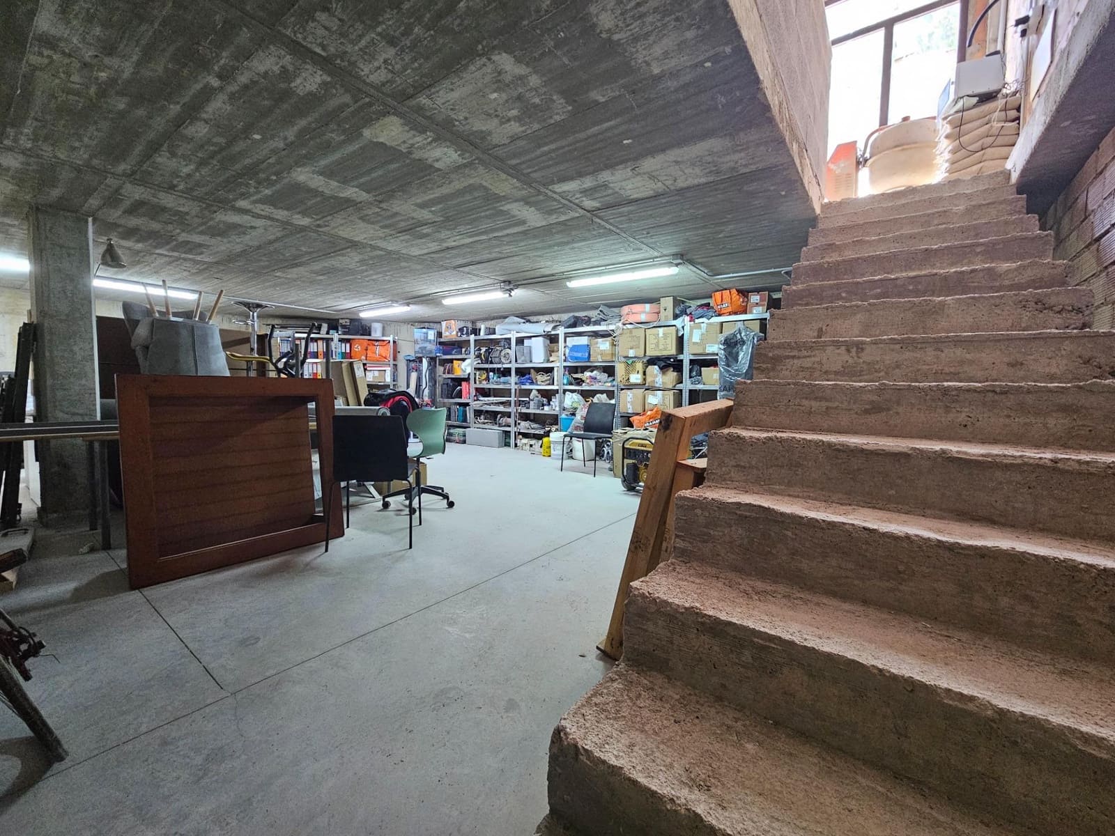 Commercial for sale in Inca with garage - € 298,000 (Ref: 9878785)