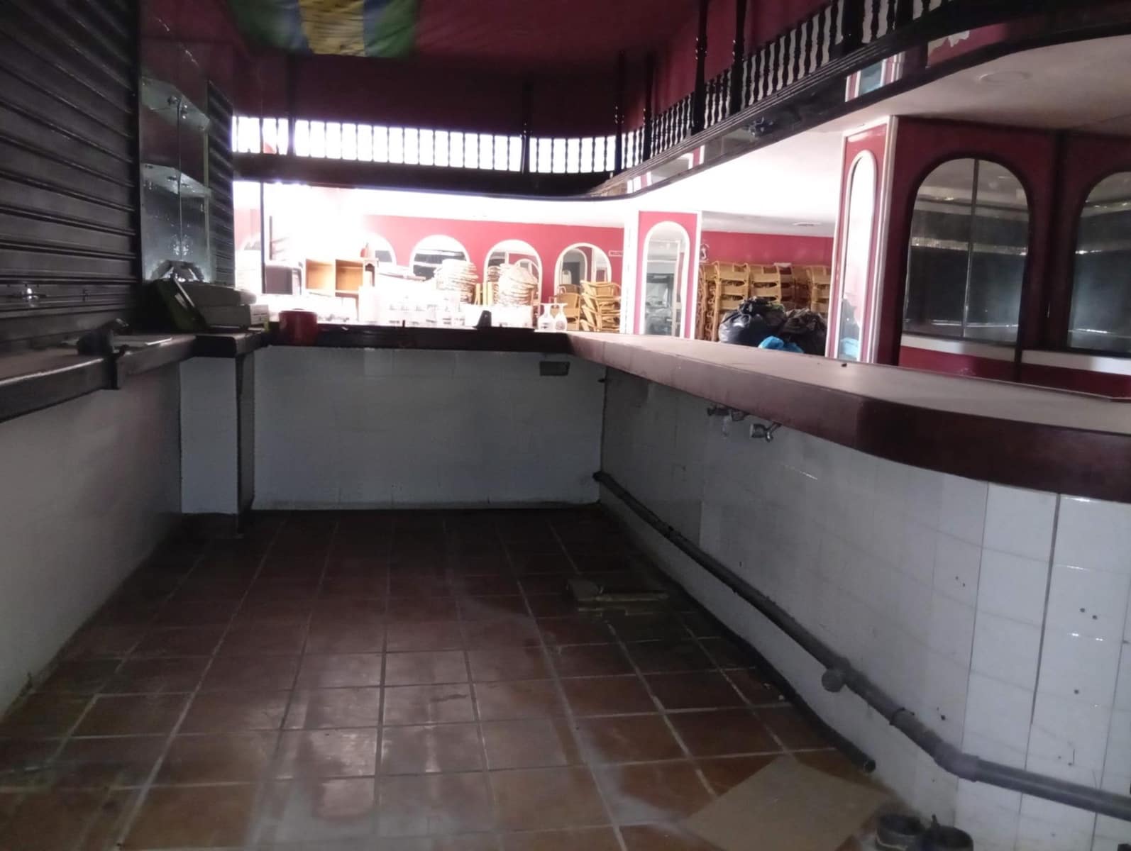 Local Comercial en Alcúdia en venta con piscina - 215.000 € (Ref: 9888968)