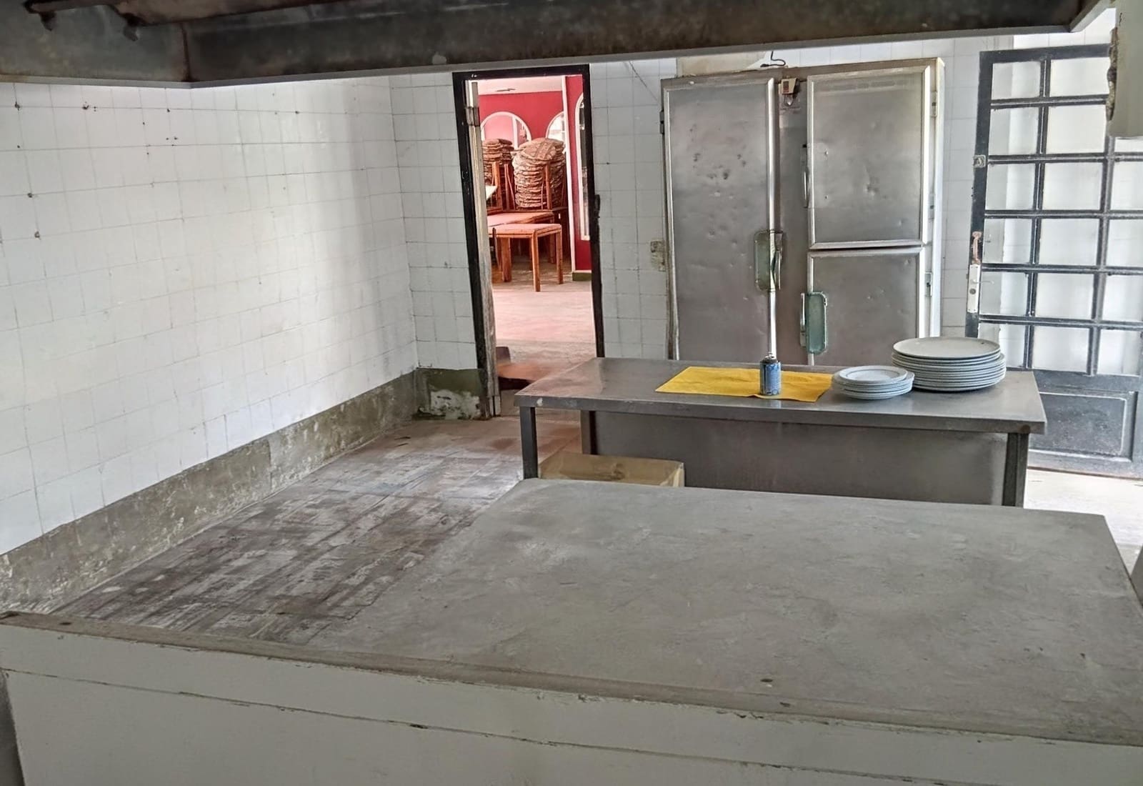 Local Comercial en Alcúdia en venta con piscina - 215.000 € (Ref: 9888968)
