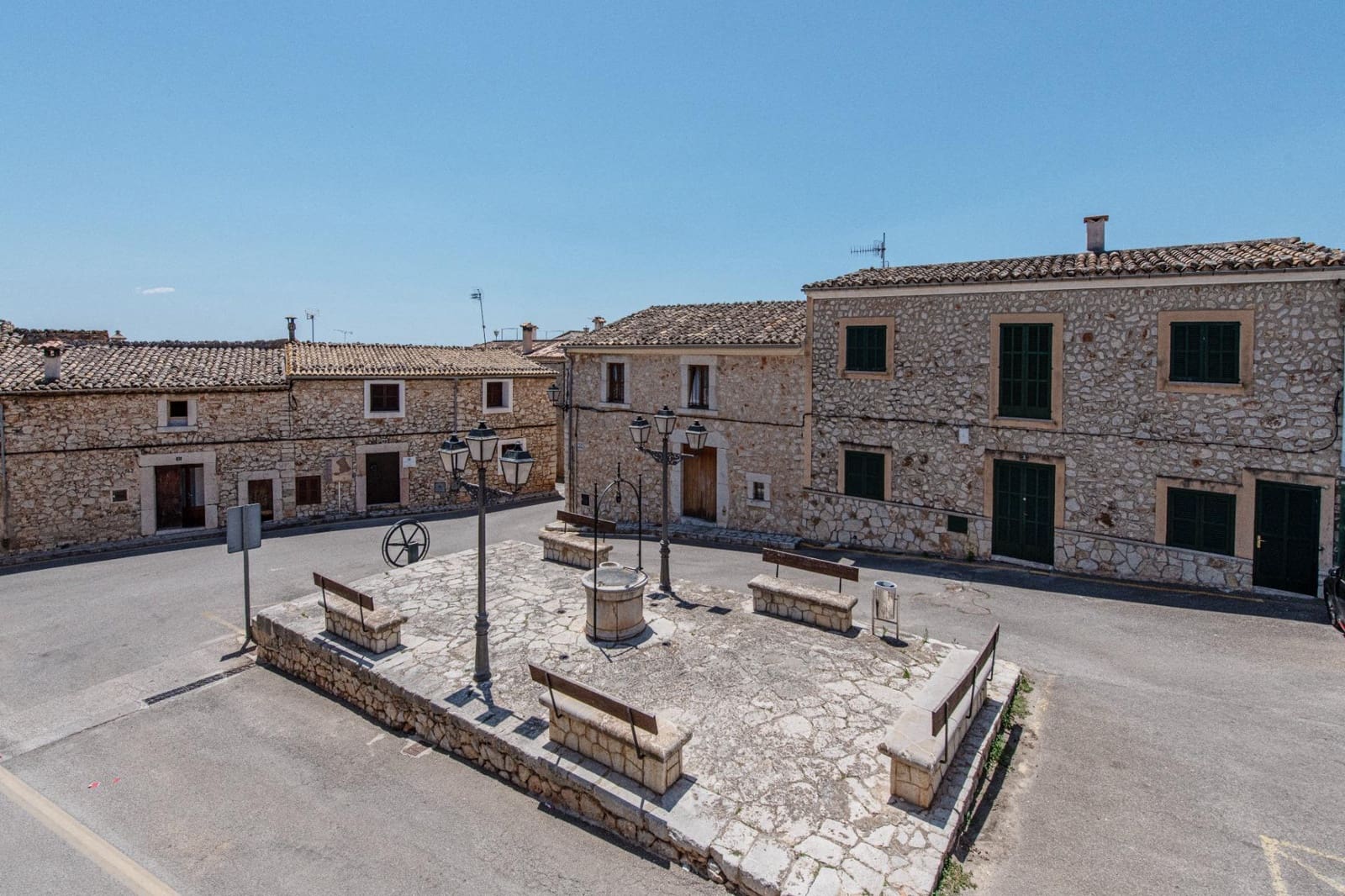 7 bedroom Townhouse for sale in Biniamar - € 790,000 (Ref: 9920409)