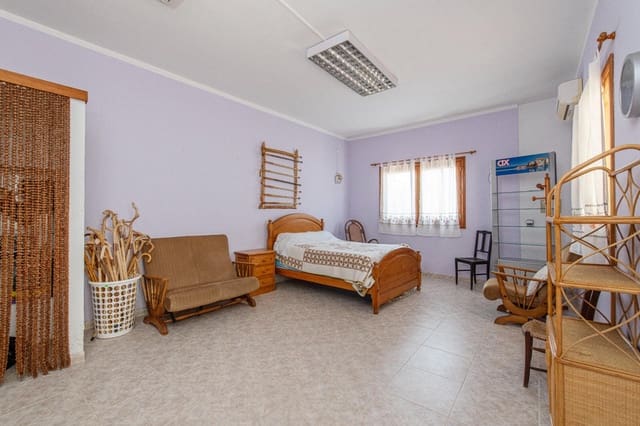 7 soveværelse Byhus til salg i Biniamar, Selva - € 790.000 (Ref: 9920409)