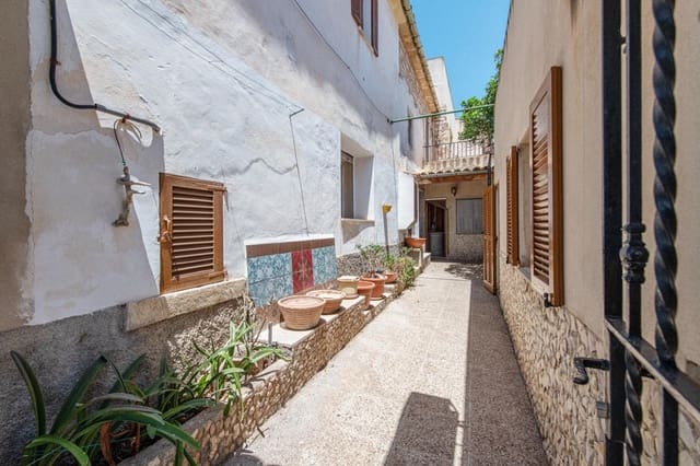 7 soveværelse Byhus til salg i Biniamar, Selva - € 790.000 (Ref: 9920409)