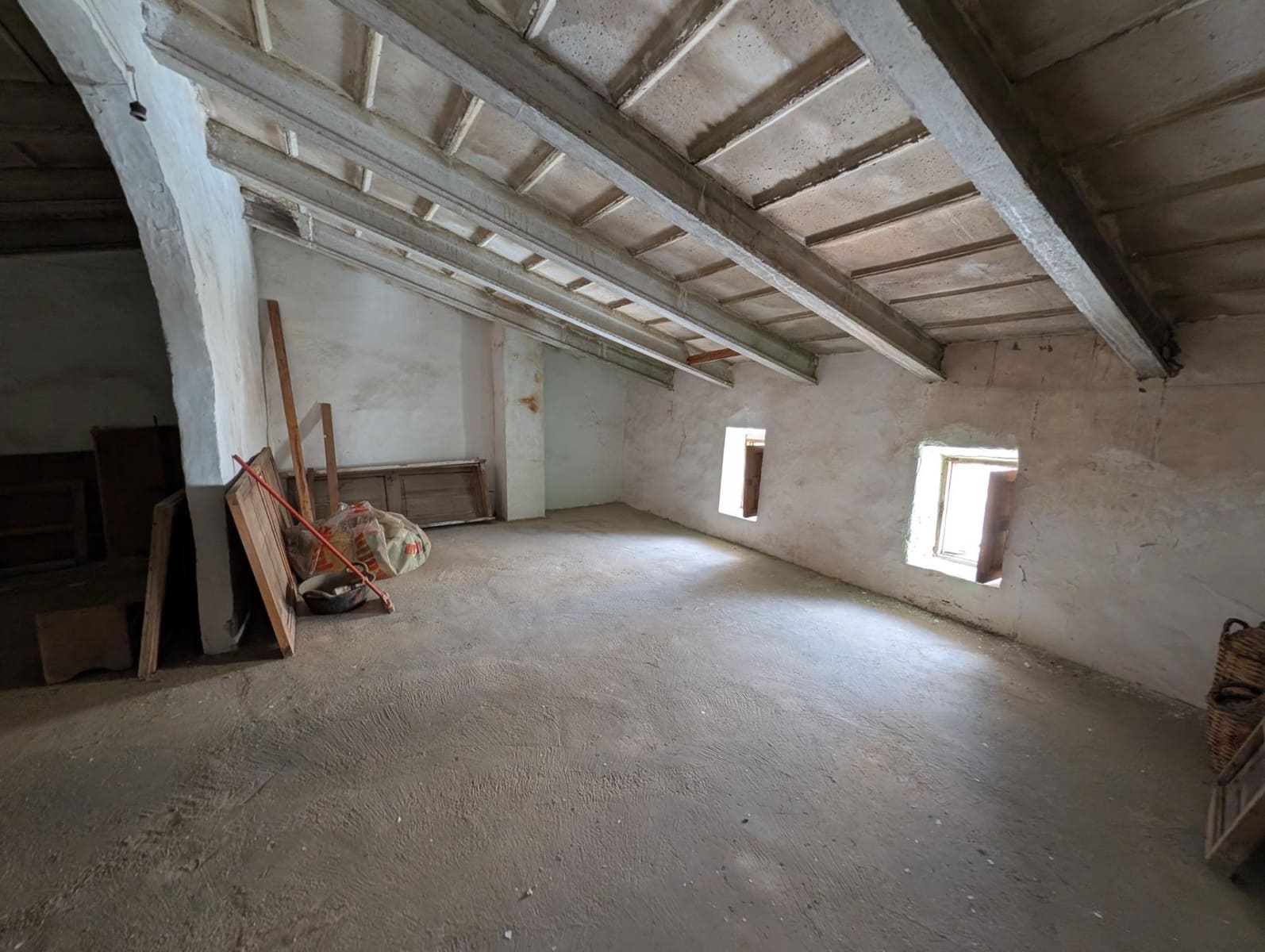 6 bedroom Townhouse for sale in Pollensa / Pollenca - € 590,000 (Ref: 9924605)
