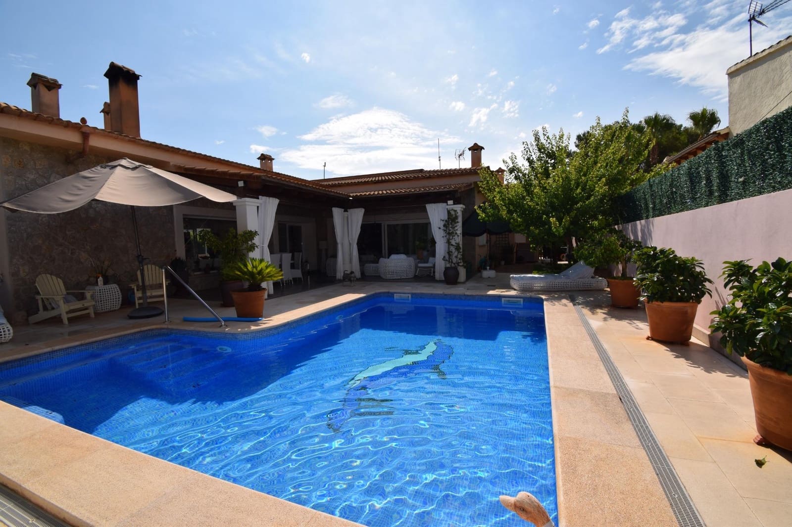 3 bedroom Villa for sale in Son Serra de Marina with garage - € 1,200,000 (Ref: 9924606)