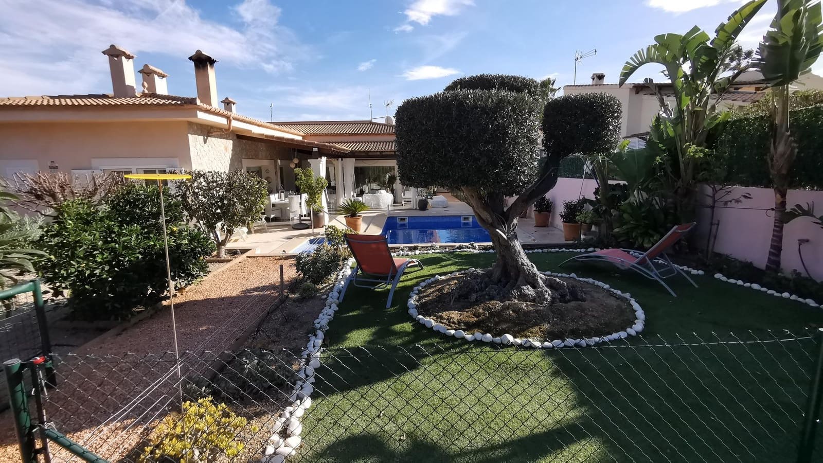 3 bedroom Villa for sale in Son Serra de Marina with garage - € 1,200,000 (Ref: 9924606)